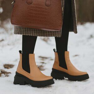 Sorel Brex Chelsea Platform Boots Waterproof Pull On Tawny Buff Tan Women's 9.5